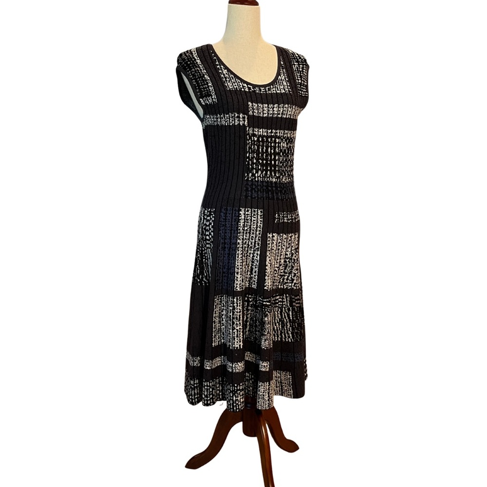 NIC+ZOE Black and White Textured Midi Dress